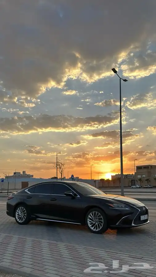 لكزس 300 2019 فل كامل 2