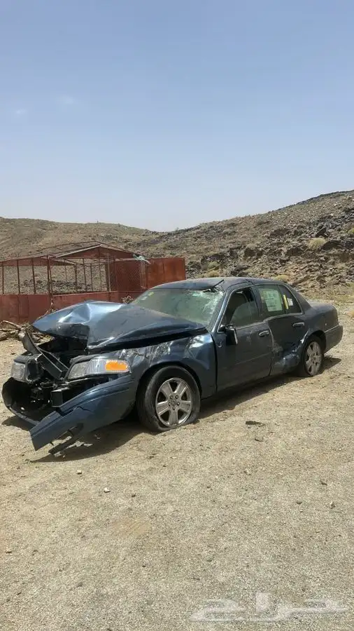 فورد فكتوريا مديل 2012اللون ازرق تشليح او استعمال 0