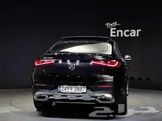مرسيدس GLC300 موديل 2024 الميموني للاستيراد بكوريا 3