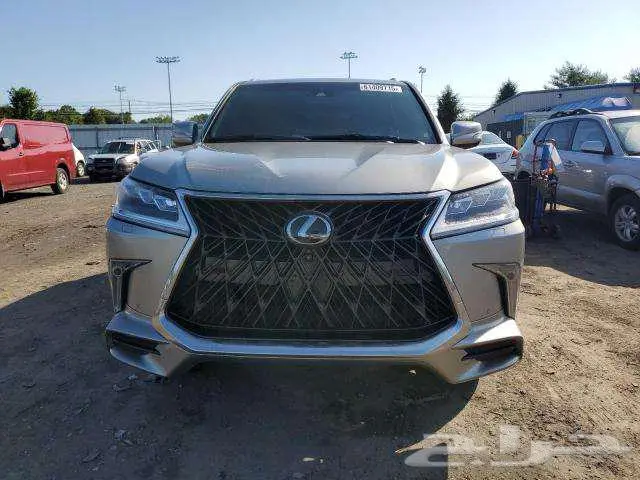 لكزس LX 570 2020 4
