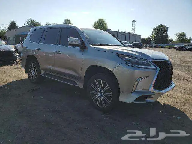 لكزس LX 570 2020 3