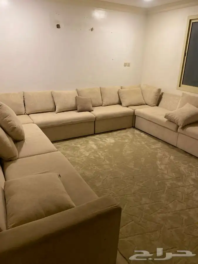 طقم كنب ومجلس عربي للبيع شبه جديد 0