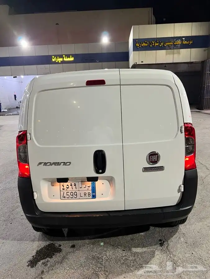 دوكر فيات 1