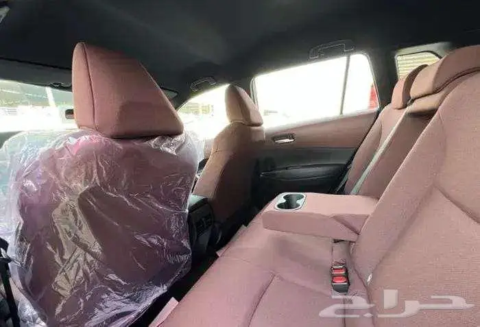 تتوفرفئات كورولا كروس2025 اصفار لمبيعات النقدوالبنك بربح0.35 9