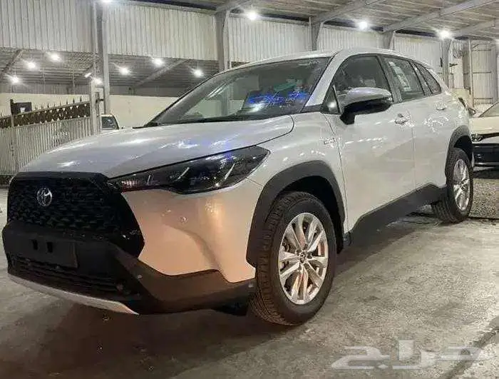 تتوفرفئات كورولا كروس2025 اصفار لمبيعات النقدوالبنك بربح0.35 3