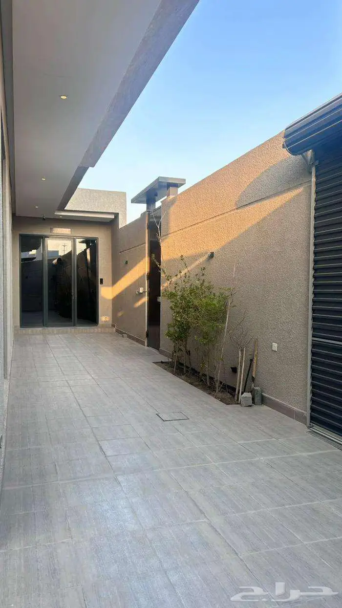 فيلا مميزة للبيع 12
