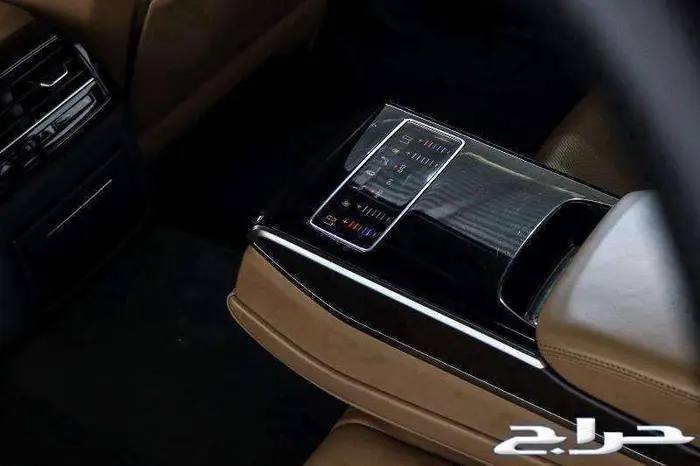اودي A8L موديل 2019 8