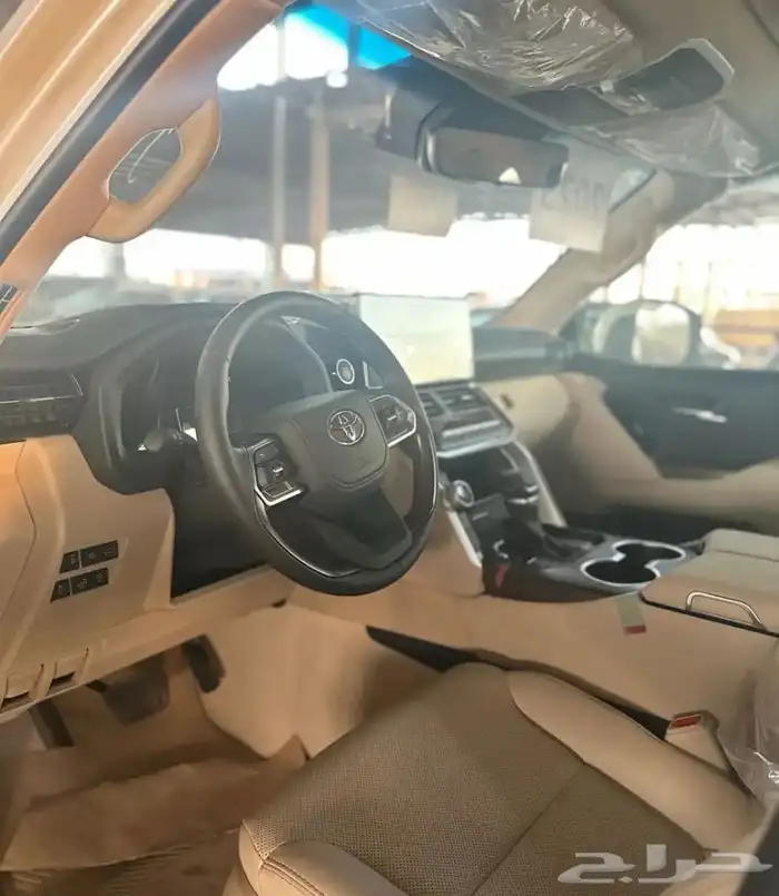 لاندكروزر 2025 GXR L4 8