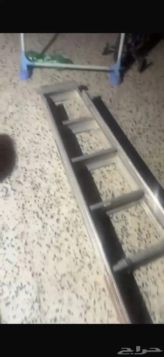 سلم 9 درجات ب250ريالد 0