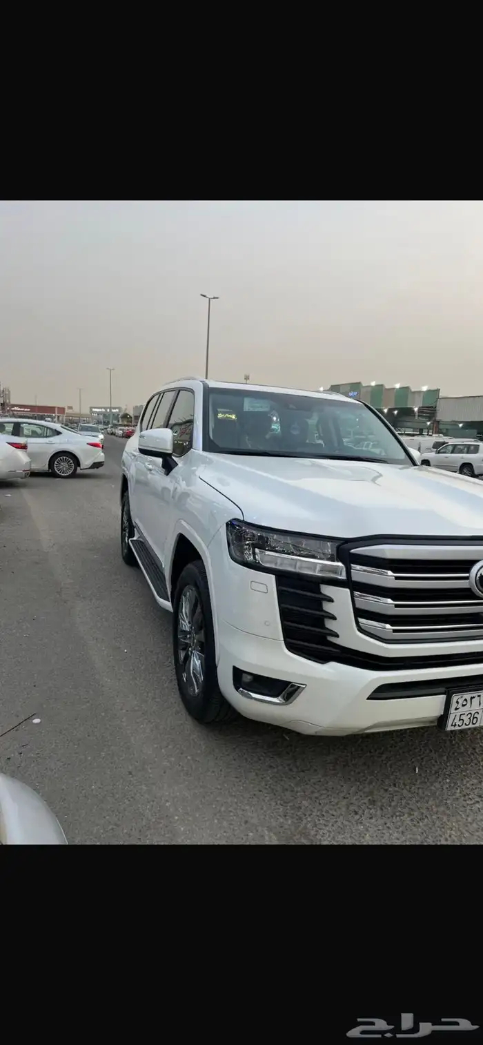 لاندكروزر 24 3