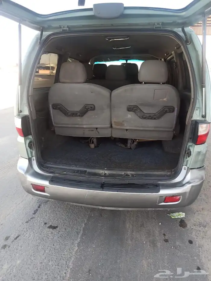 بسعر 13500 هيونداى H1 أوتوماتيك بنزين موديل 2006 ممشي 360 4