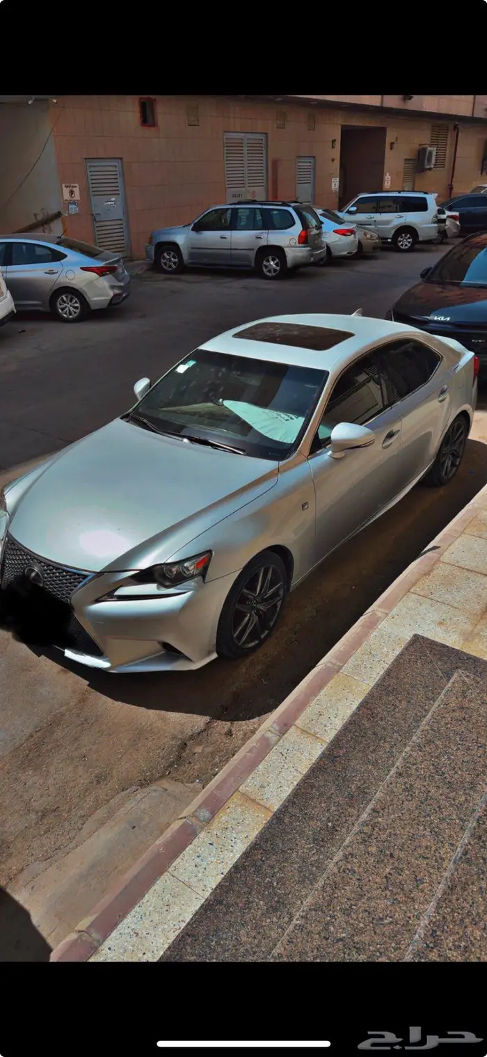 للبيع ليكزس is 350 f sport 6