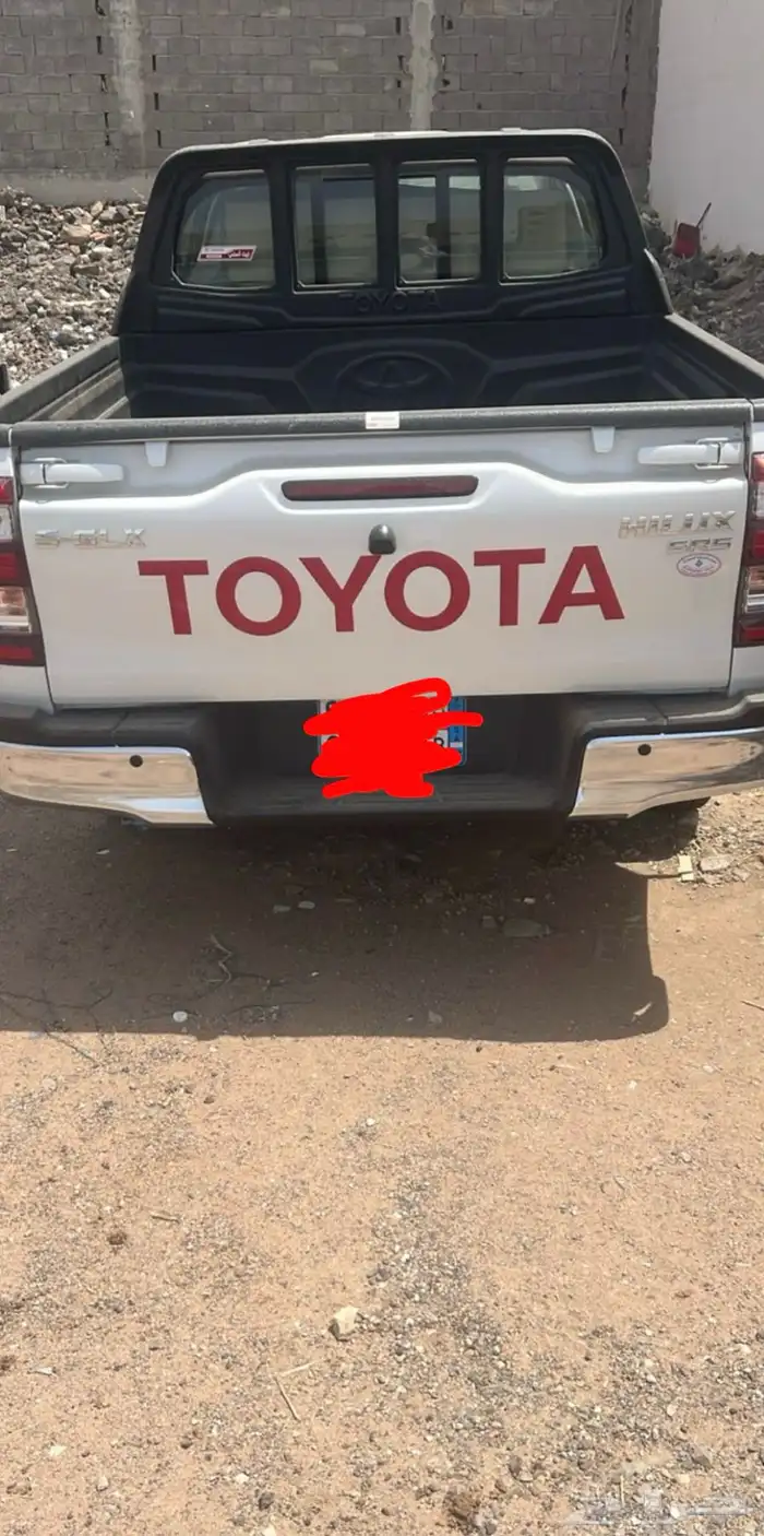 للبيع هايلوكس غمارتين دبل فل كامل SGLX 4X4 2.7L AT 2