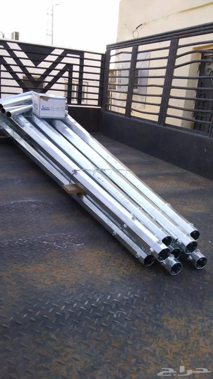 اعمدة شوارع و ديكورية و ملحقاتها بالكامل 0