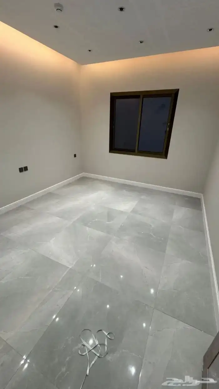 شقق وفلل روف في افضل منطقه في حي الجماوات 21