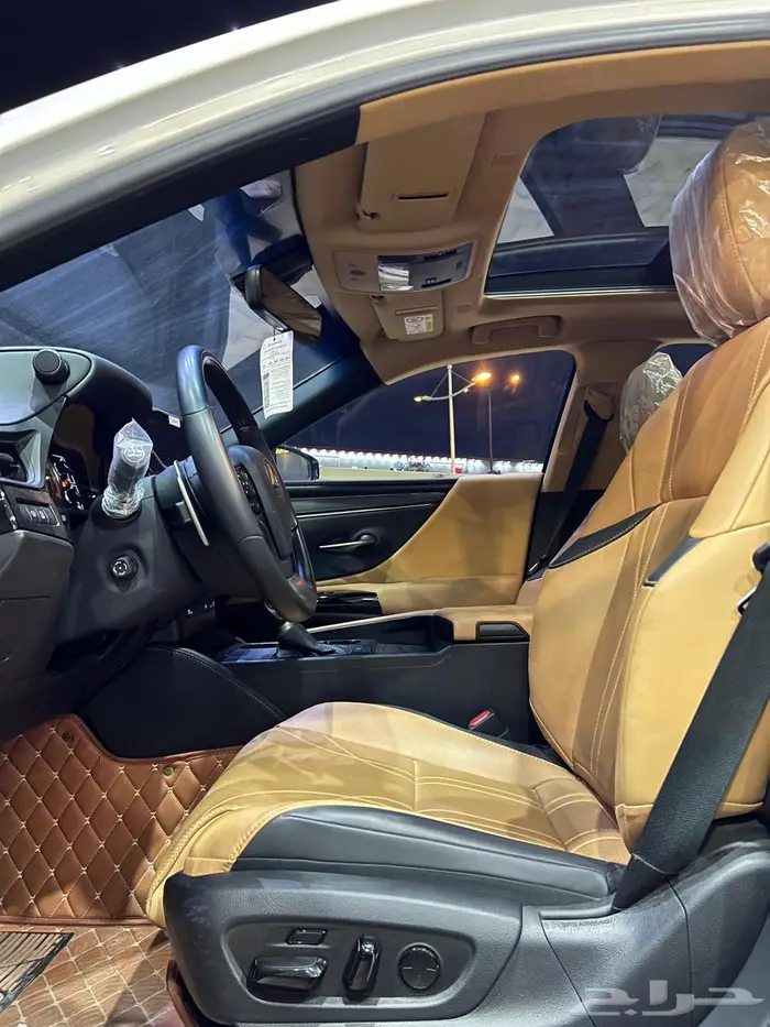 لكزس ES350CC موديل 2023 لوحات 4