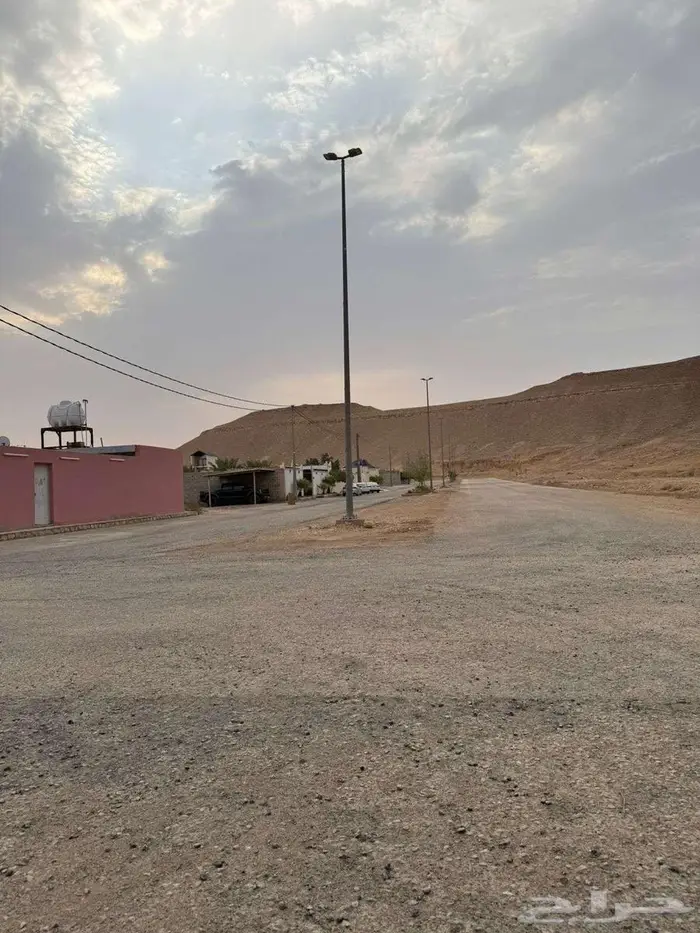 استراحات للبيع في حي الوادي  هجرة بوضة  العيينه  الرياض 3