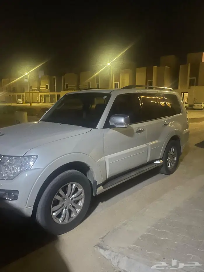 باجيرو 2016 فل كامل مالك اول 1