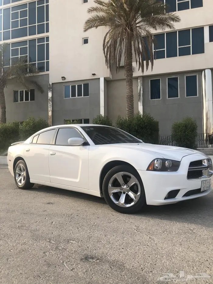 دوج تشارجر 2014 فل كامل بدي وكاله V6 3.6 0