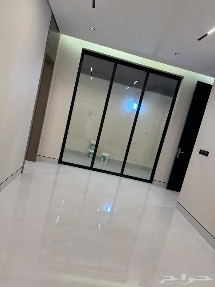 للايجار فيلا درج داخلي في الرياض حي اليرموك   عرض رقم H1230 2