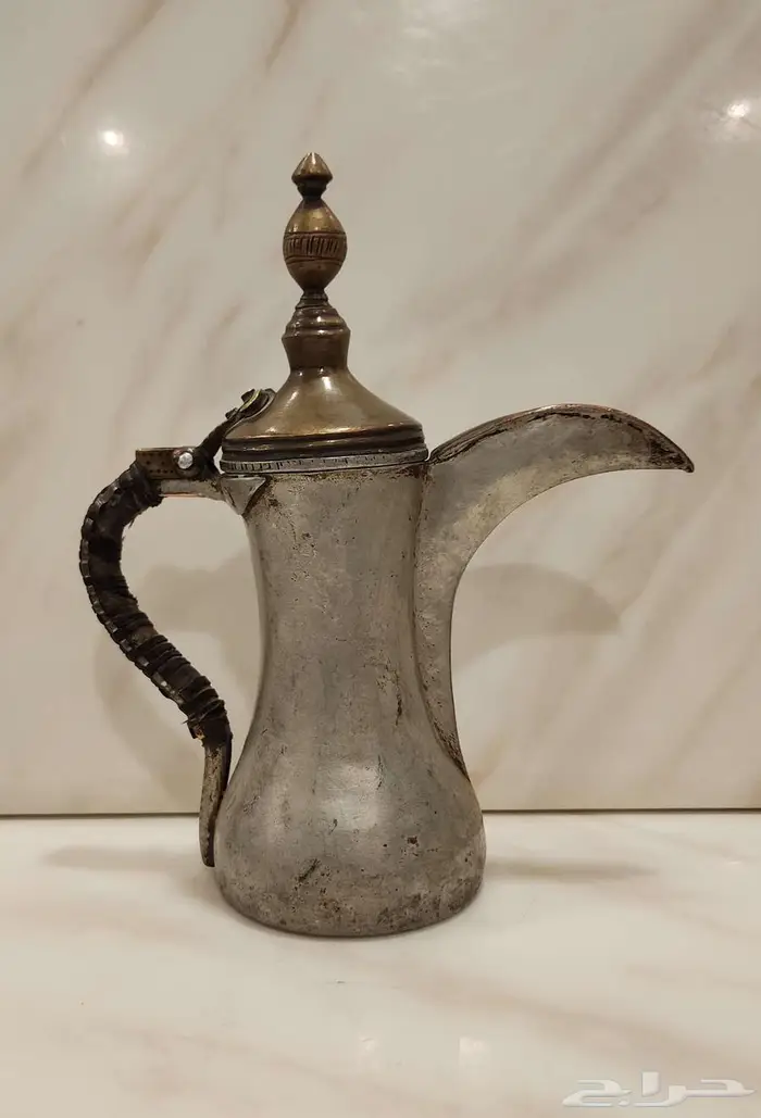 تم البيع دله حساويه قليب الذيب قرينيه أصل ومشروطه الاصاله 0