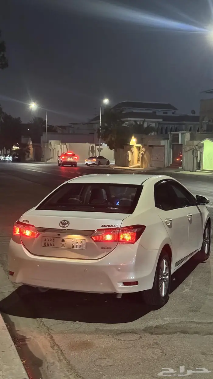 كورولا 2015 2000cc 1