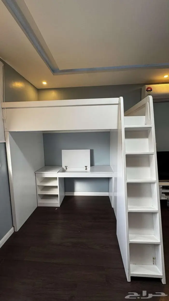 Loft bed with desk سرير طابقين مع مكتب 2