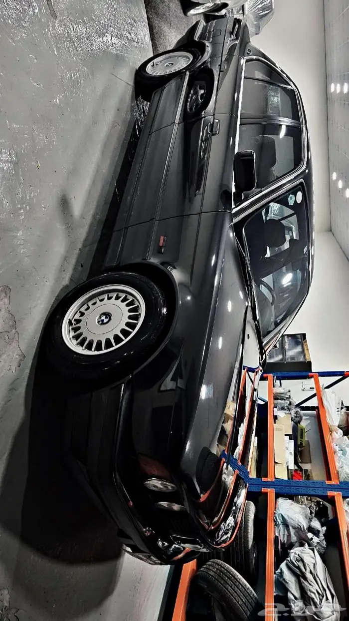 BMW موديل 90 الحجم 525 ماشي 154 الف كيلو متر 1