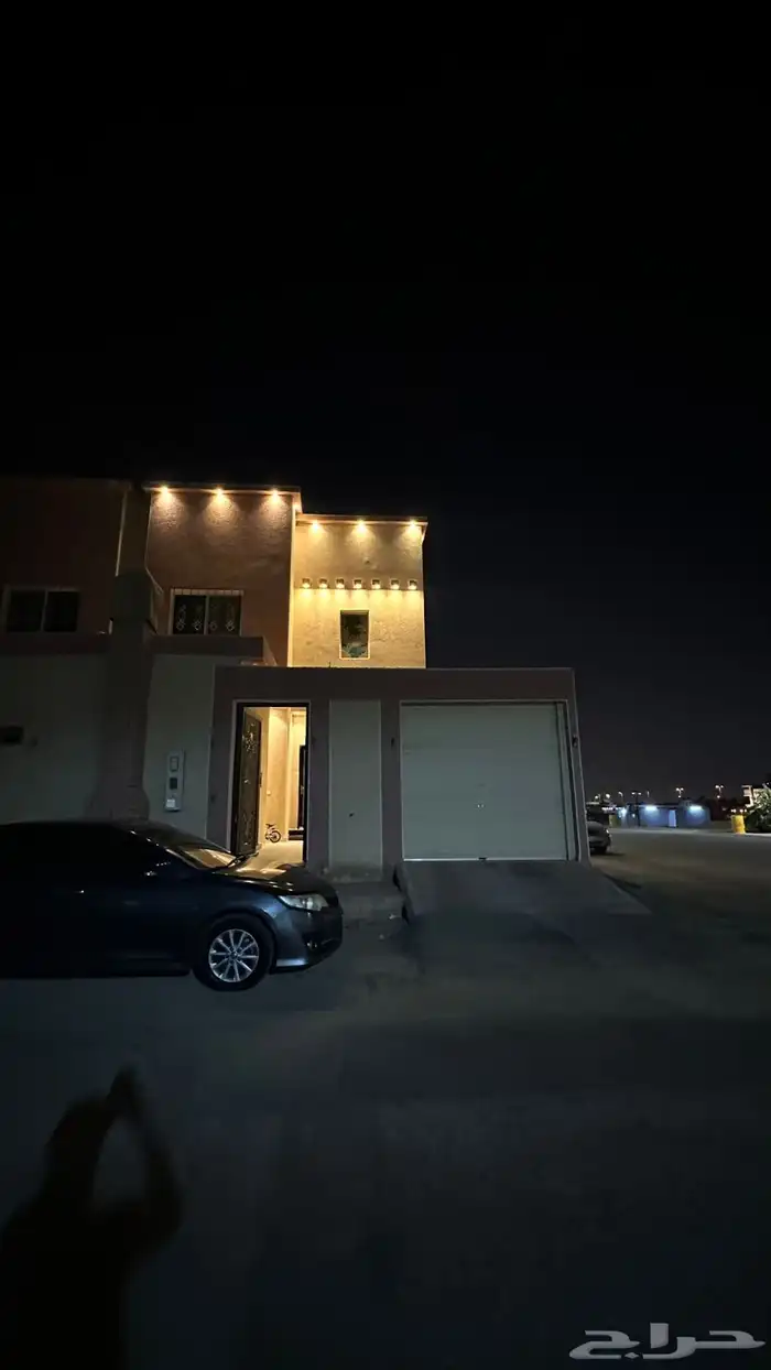 فله مساحة 250 للايجار 0