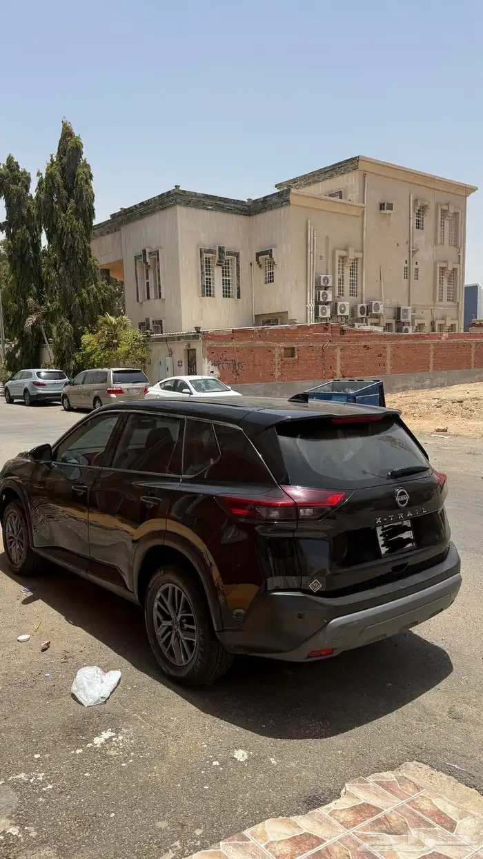 اكس تريل 2023 2