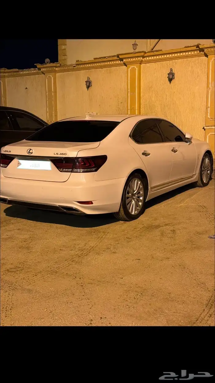 لكزس LS460 شورت 3