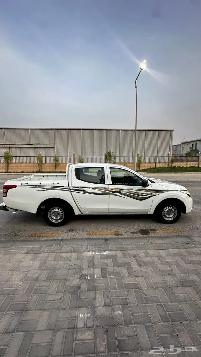 ميتسوبيشي مخزن L200 ( ديزل ) موديل 2019 بدون دبل 7