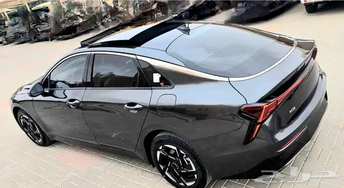 كيا k5 2.5 فل كامل 9