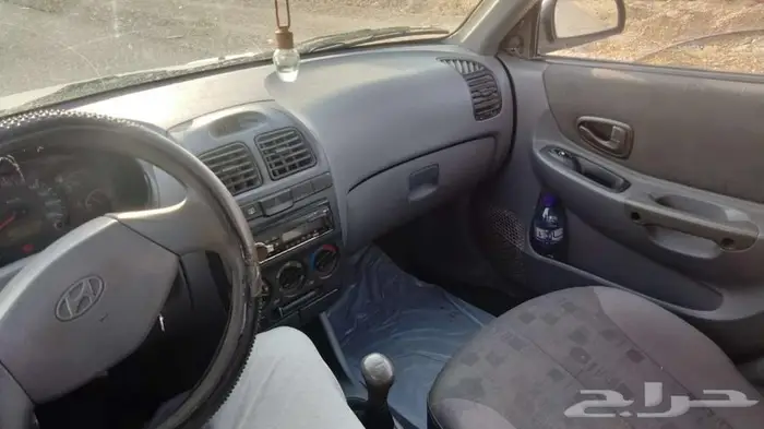 هونداي اكسنت نظيفة بسعر رخيص 3