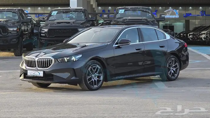 2025 BMW 5-SERIES 520i 2.0T RWD GCC 0Km 0