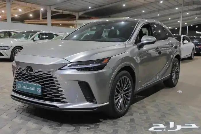 ليكزس RX 350 BB فل كامل بانوراما جلد بنزين موديل 2025 1