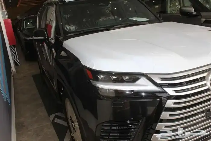 لكزس LX600 BB بنزين بريمي 2025 تشغيل عن بعد 2