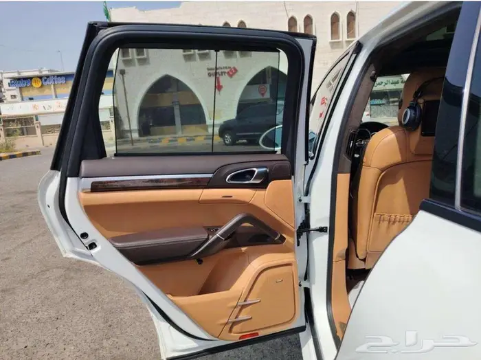 بورش كايين GTS 12