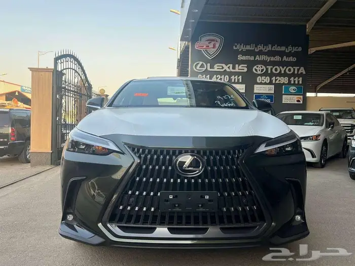 لكزس NX350 AA بنزين 2025 متاح اقساط و كاش 1