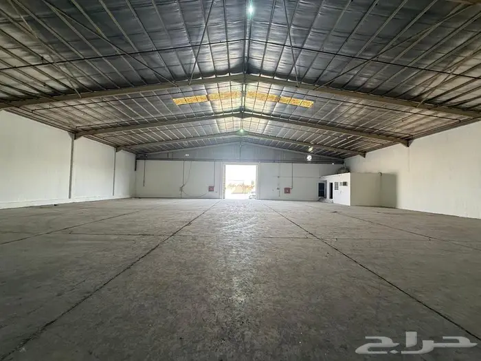 مستودع للإيجار - Warehouse for Rent 1