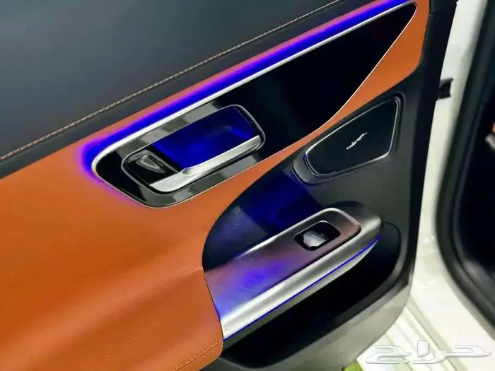 مرسيدس C300 AMG 3MATIC موديل 2023(تمويل - كاش ) 29