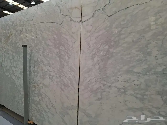 رخام طبيعي كالاكتا كريمو إيطالي 1