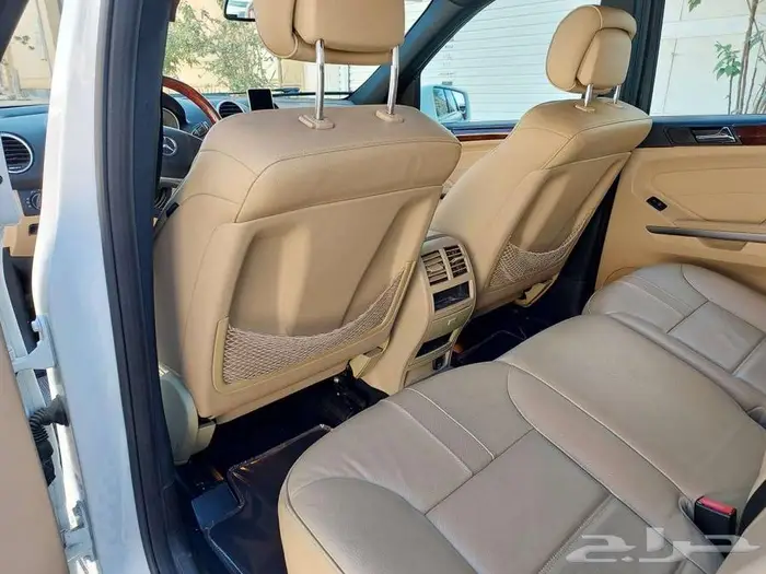 مرسيدس بنز 6 سلندر ML350 AMG نظيف جدا 24