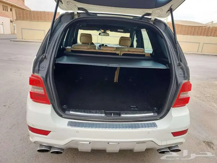مرسيدس بنز 6 سلندر ML350 AMG نظيف جدا 12