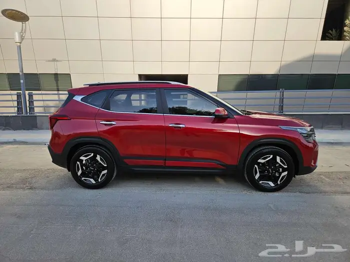 Kia Seltos 2024 for Sale كيا سيلتوس 2024 نص فل للبيع 3