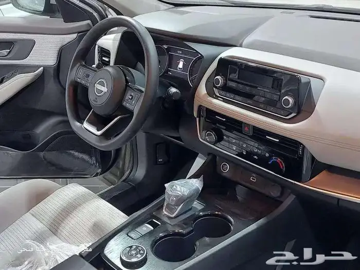 نيسان اكستريل 7 و 5 ركاب دبل وبدون دبل 2025 11