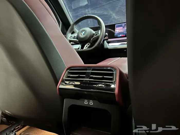 بي ام دبليو 2025 520i 8
