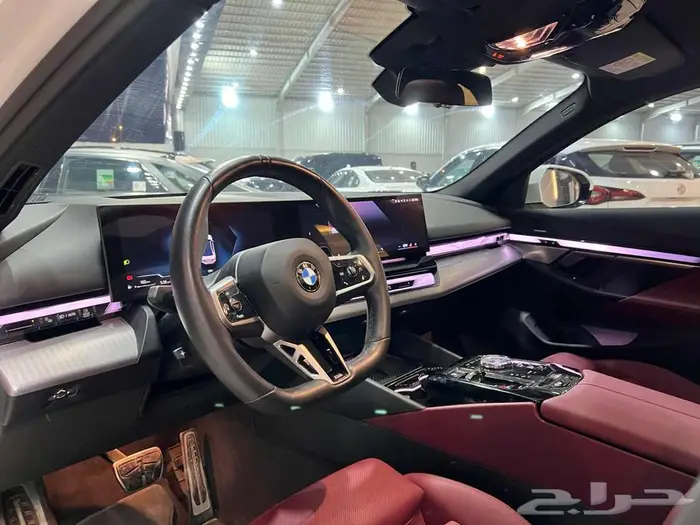 بي ام دبليو 2025 520i 11