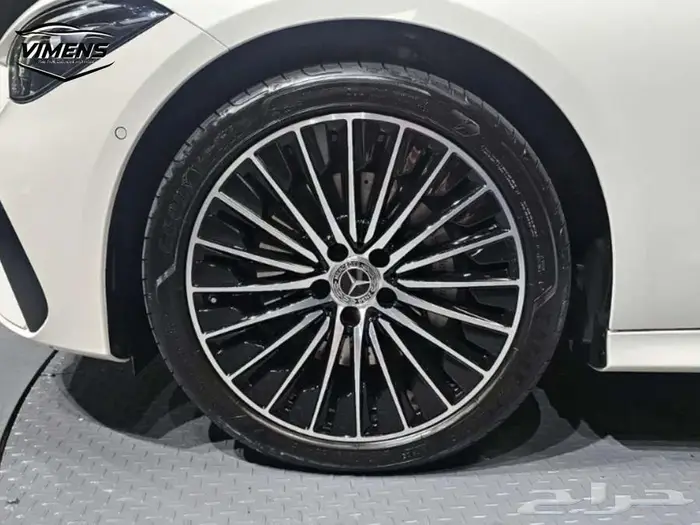 Mercedes-Benz CLE200 Coupe 2024 6