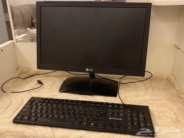 شاشة كمبيوتر وحاسوب 0
